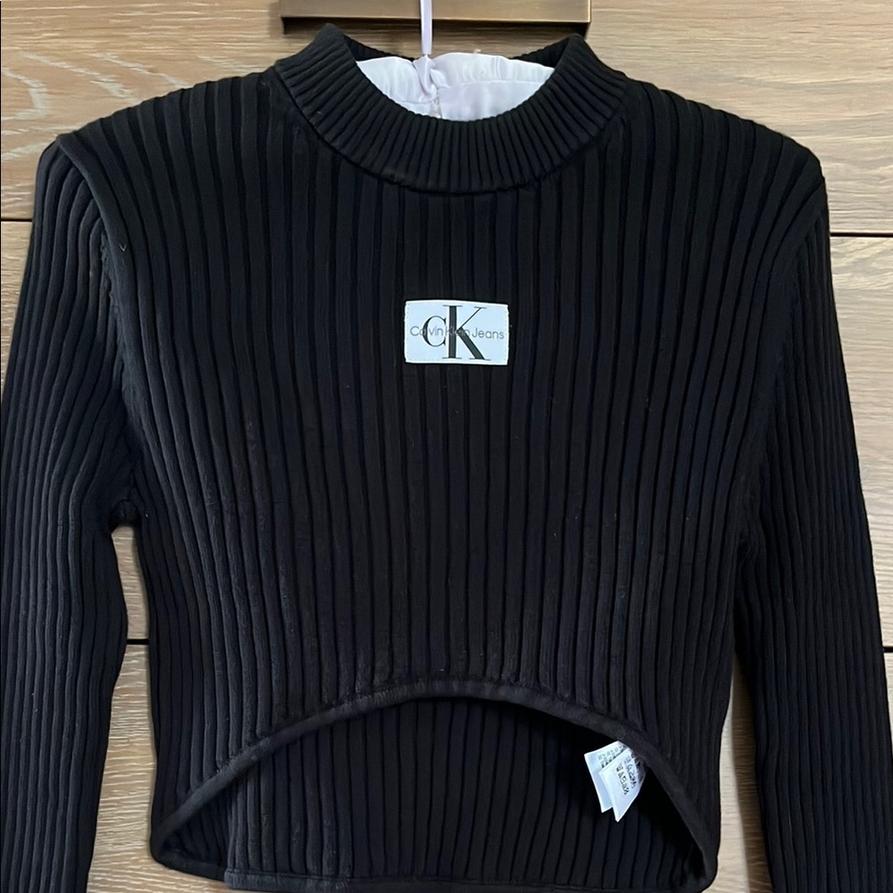 NWOT Calvin Klein Black Ribbed Crew Neck Sweater